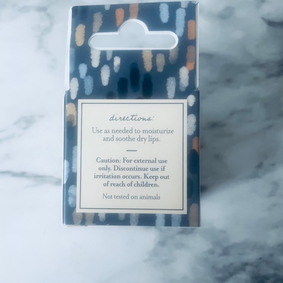 Trader Joe’s Vanilla Lip Mask - NEW - Picture 4 of 6